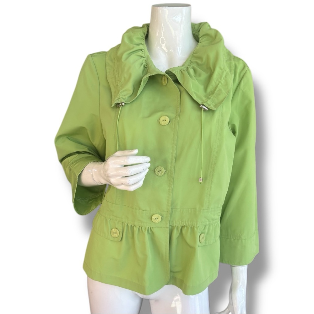Tribella Vibrant Green Lightweight Jacket with Ruffled Collar Women’s Size 12.